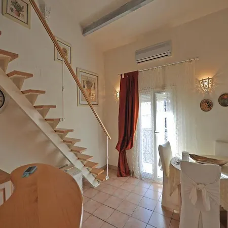 St-1548 * Cannes