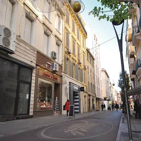 St-1548 Appartement Cannes